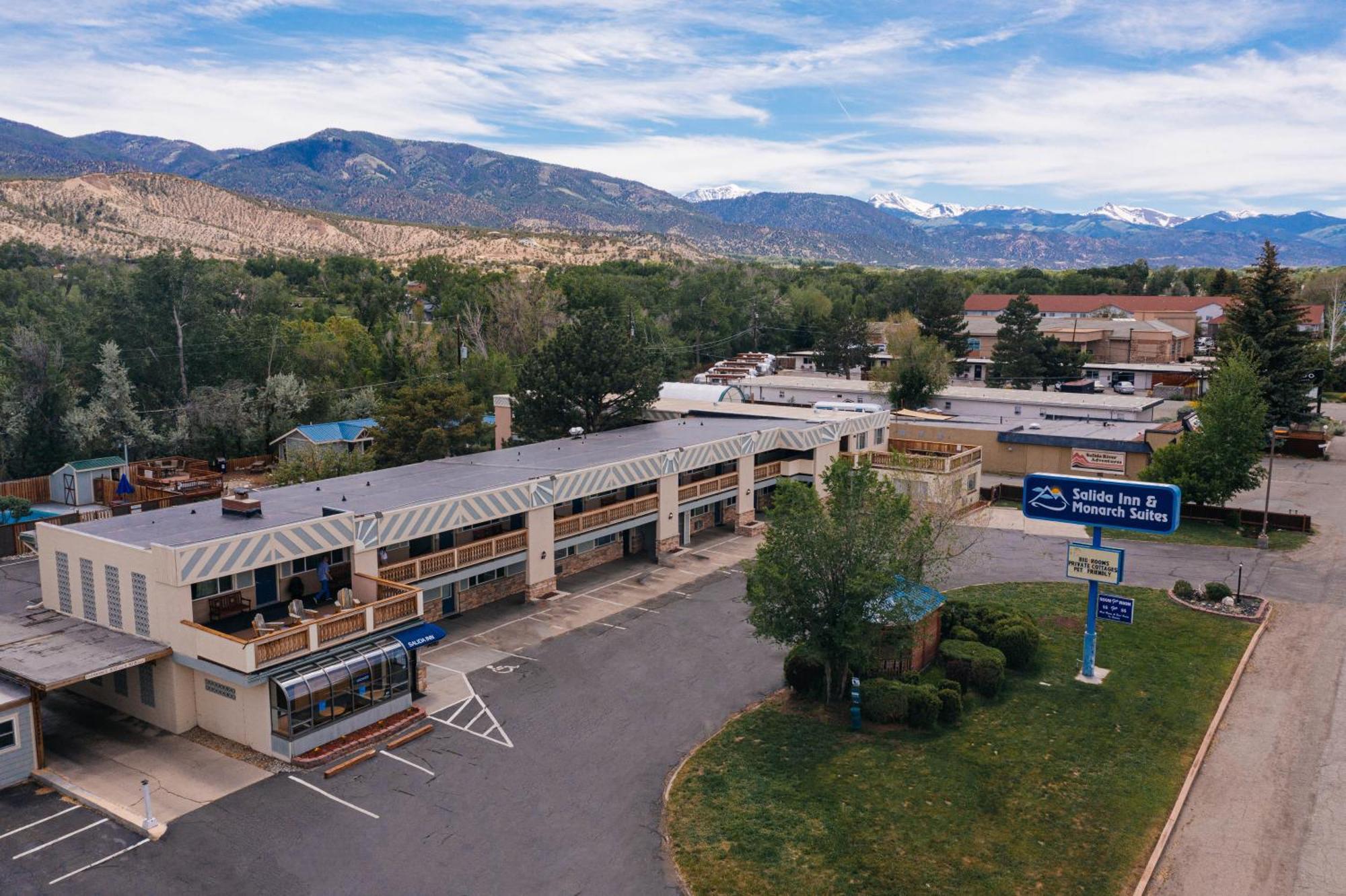 Salida Inn & Monarch Suites מראה חיצוני תמונה