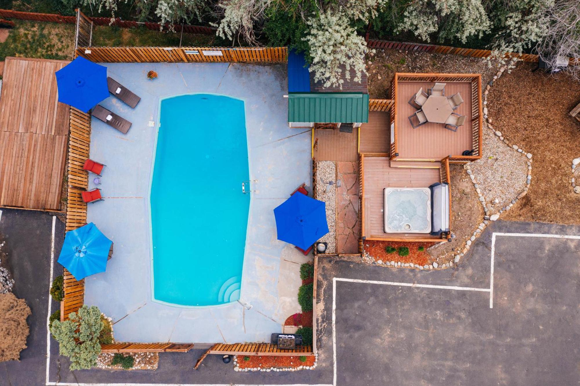 Salida Inn & Monarch Suites מראה חיצוני תמונה